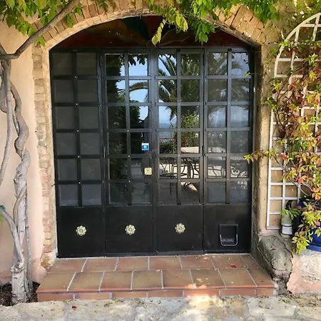 Panzió La Bastide Des Anges 2*