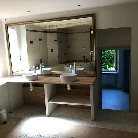 Bed & Breakfast La Bastide Des Anges 2*